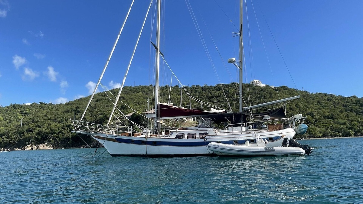 St. Thomas Boat Rental | Stay on a Classic Sailboat INCL Breakfast Dinner drinks water toys