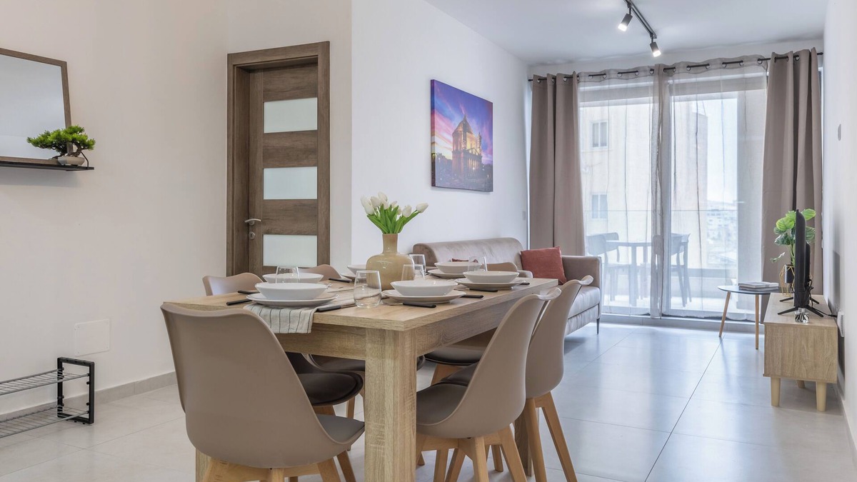 Tower Road Apartment | Stay Steps Away From The Sea In Sliema | Sleeps 6