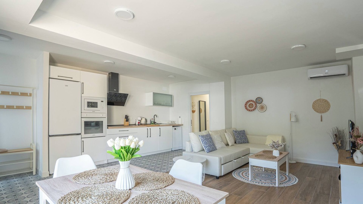 Pedregalejo Playa Apartment | Stay U-nique Apartment Pintor Joaquin Sorolla