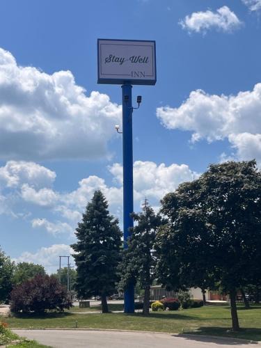 Frenchtown Township Hotel | Stay-Well Inn - Monroe
