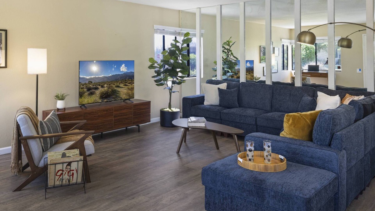 Sunrise Vista Chino Condo | Stay Wexler, Stay Cool