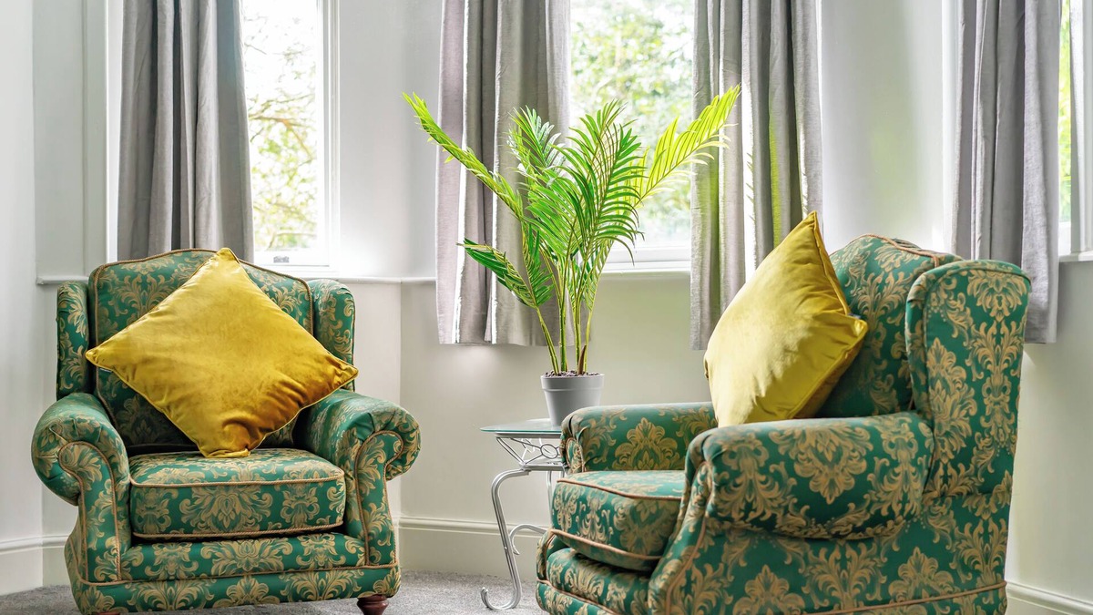 West Derby Apartment | Stay where it all began for The Beatles!