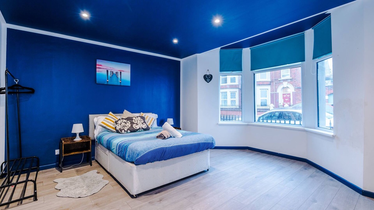 Fleetwood Apartment | Stay With Empire - Windsor Terrace
