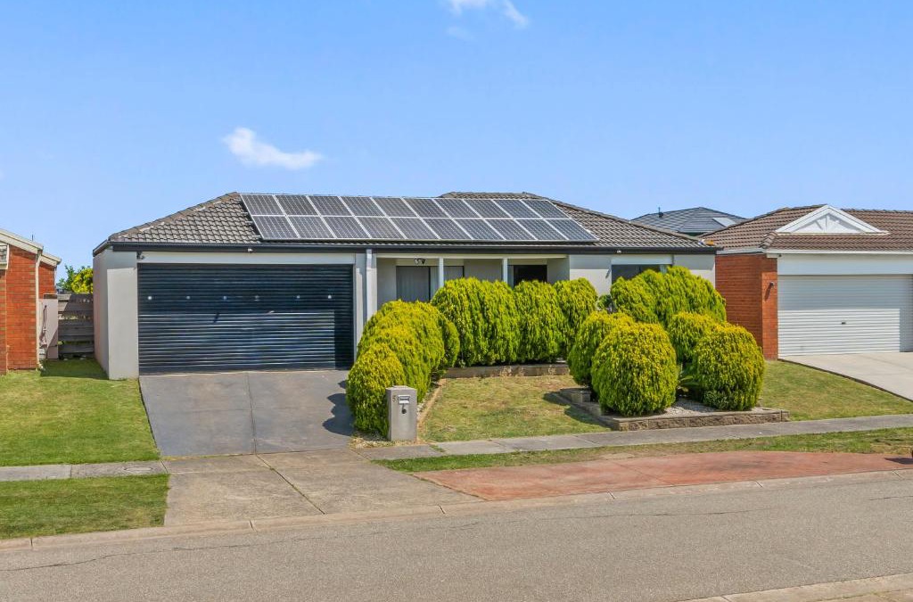 Berwick House | StayAU Cozy Family Home 4BR Berwick