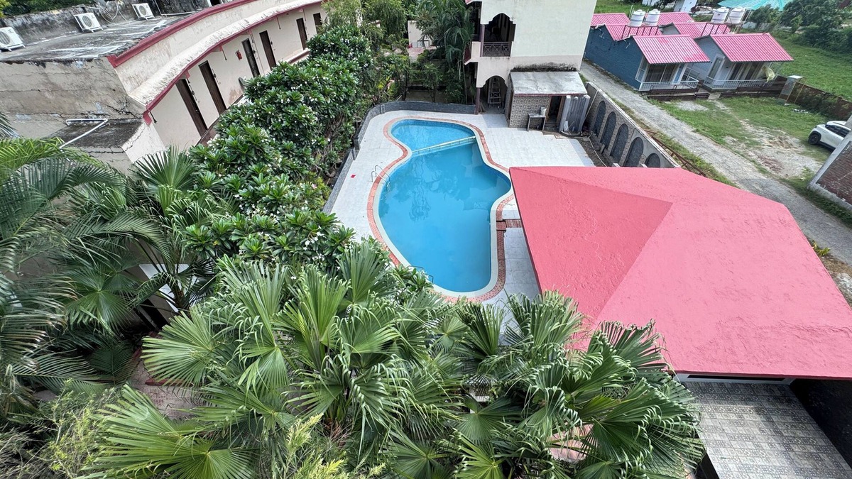 Dhikuli Hotel | Staybook The Rudveda Resort