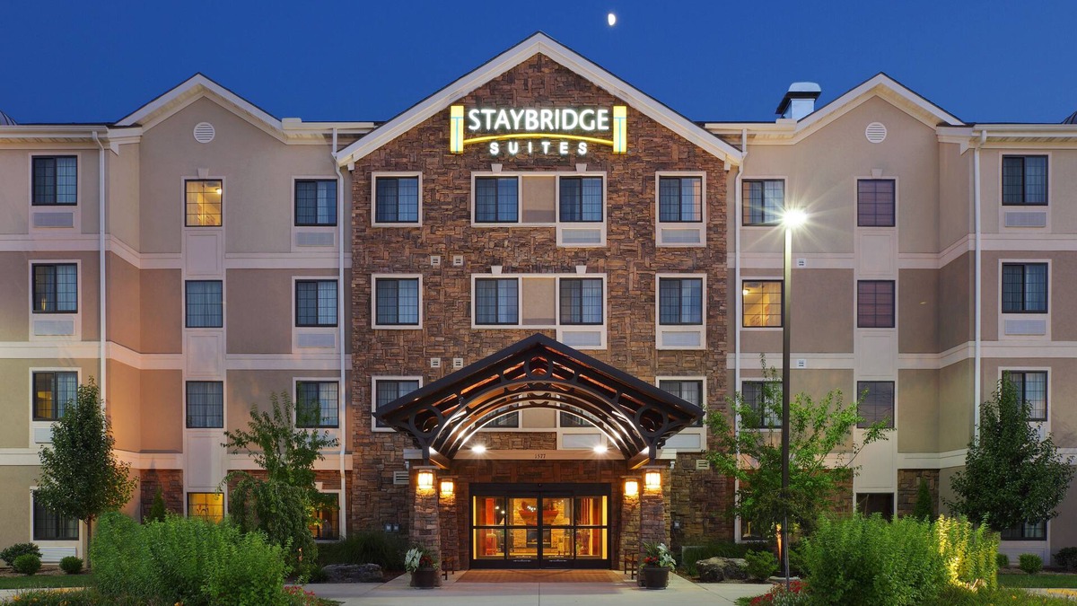 Fayetteville Hotel | Staybridge Suites Fayetteville/Univ Of Arkansas by IHG