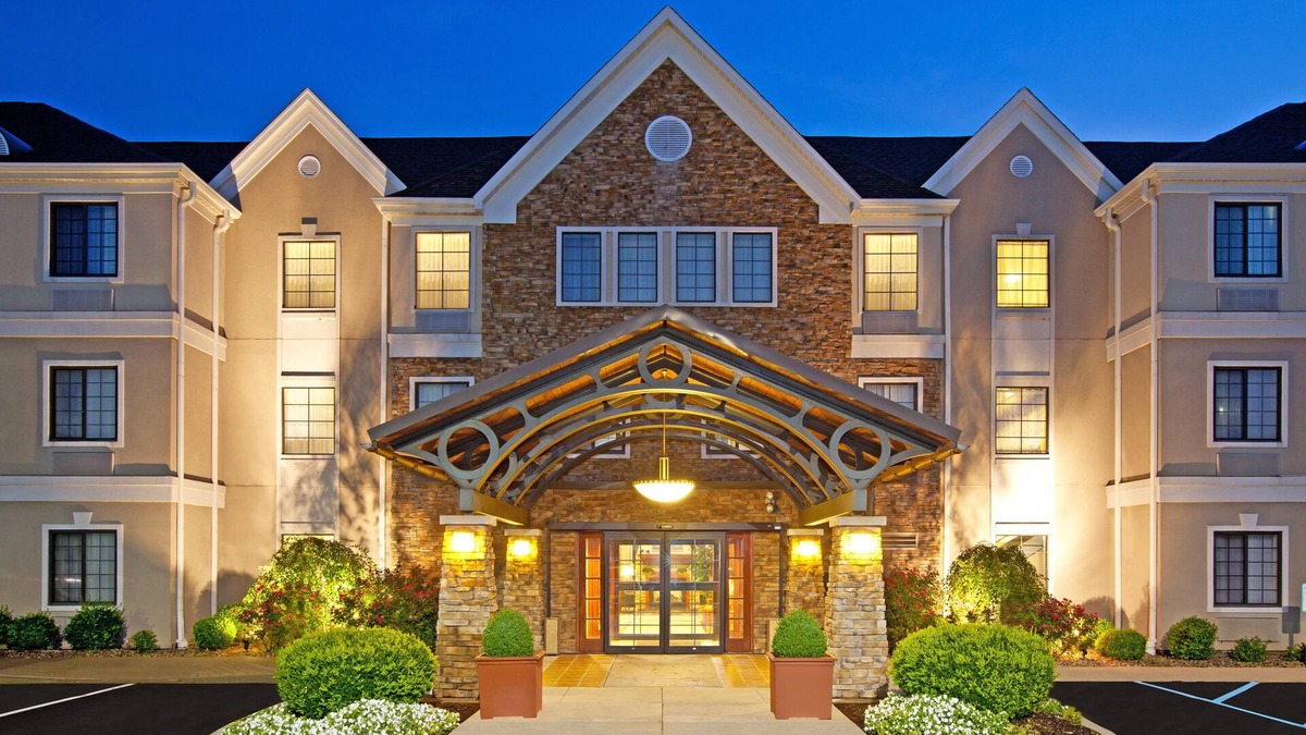 Middletown Hotel | Staybridge Suites - Louisville - East by IHG