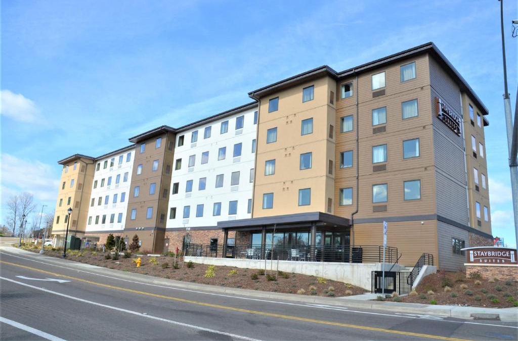 Hillsboro Hotel | Staybridge Suites - Orenco Station by IHG