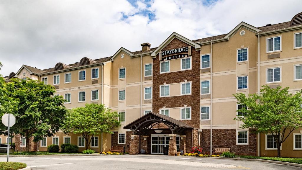 Royersford Hotel | Staybridge Suites - Philadelphia Valley Forge 422 by IHG