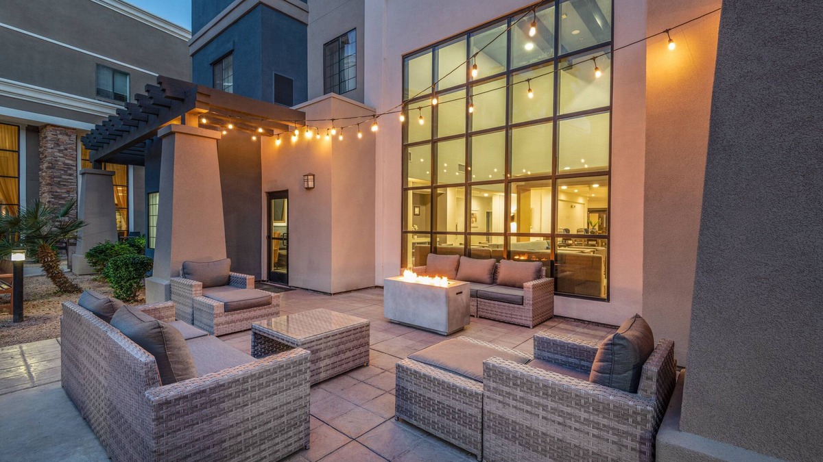 Glendale Sports and Entertainment District Hotel | Staybridge Suites Phoenix - Glendale Sports Dist by IHG