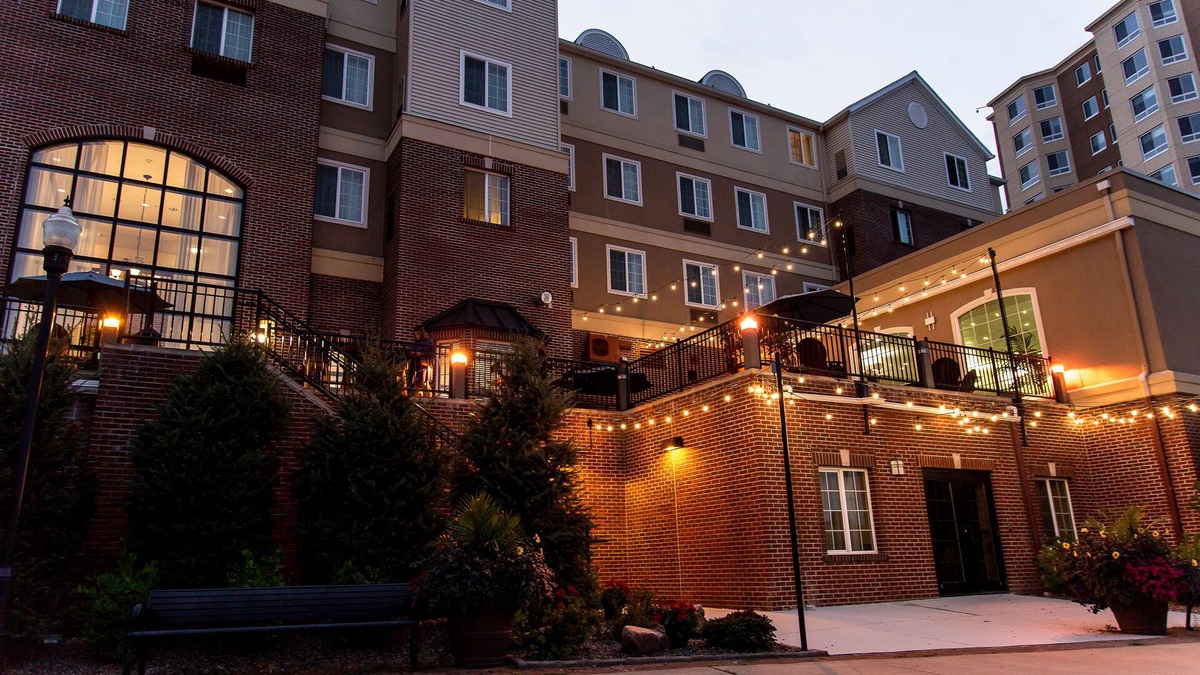 Rochester Hotel | Staybridge Suites Rochester University by IHG
