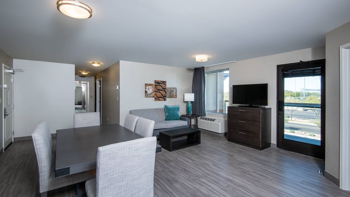Scottsdale Hotel | Staybridge Suites Scottsdale - Talking Stick by IHG