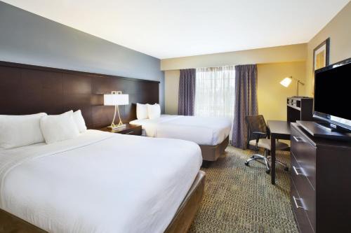 Mayfield Heights Hotel | Staybridge Suites Cleveland Mayfield Heights Beachwood by IHG
