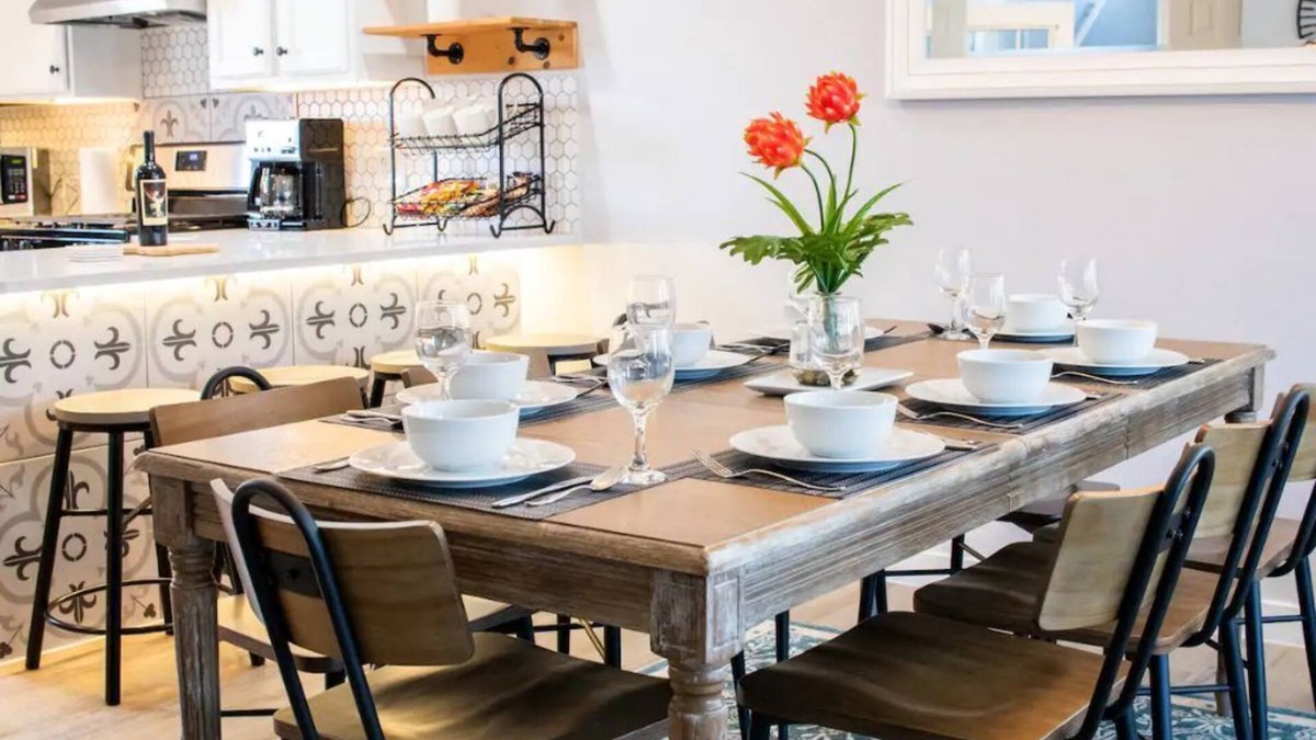 West Congress House | Staycation House | Modern and Spacious