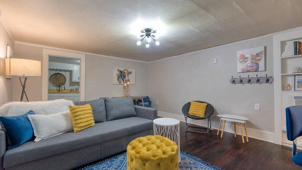Coos Bay Apartment | #StayinMyDistrict Historic Heritage in Coos Bay