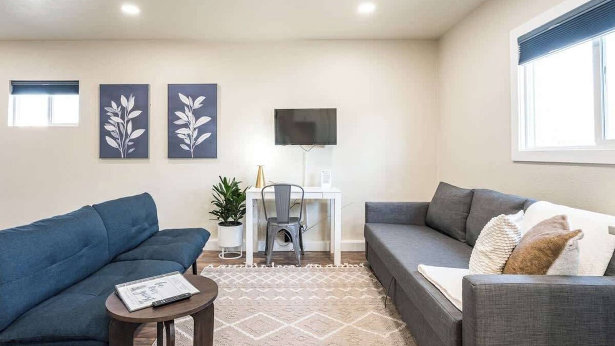 Hillcrest Apartment | #StayinMyDistrict Private Studio Close to Downtown