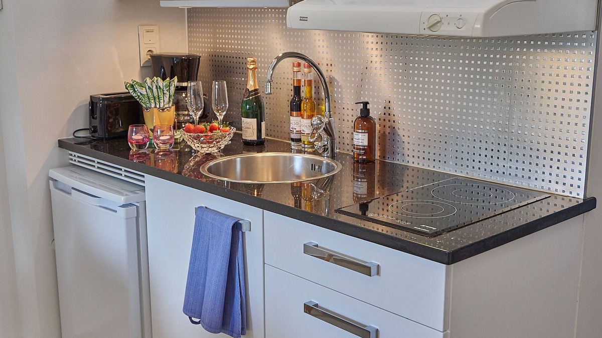 Taby Municipality Apartment | Staylong Hotel