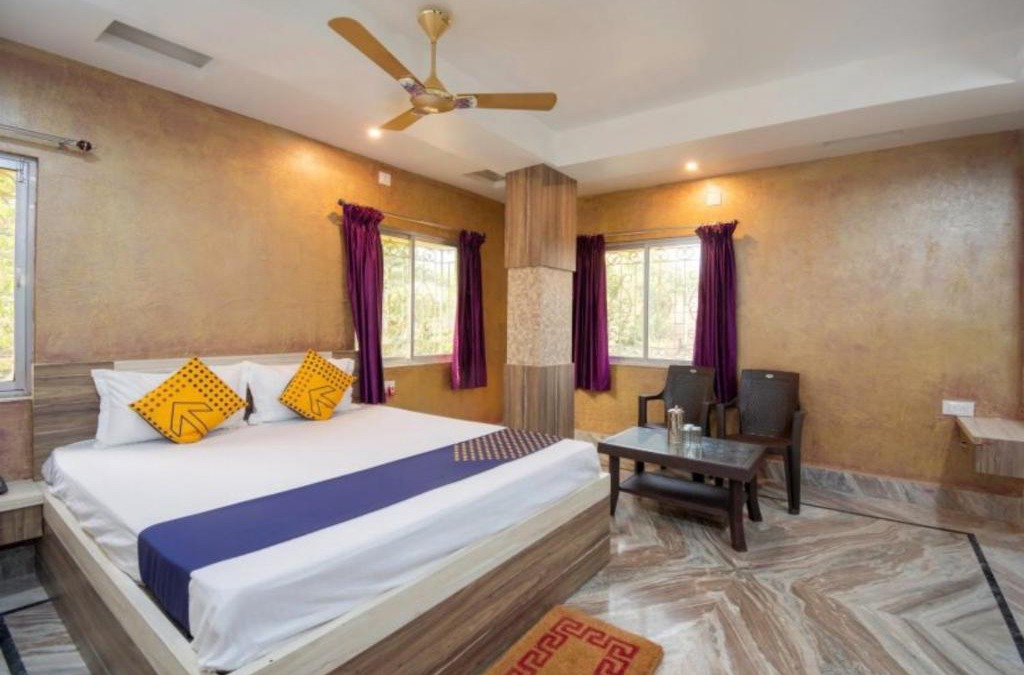 Rampur Hat Hotel | STAYMAKER Rajeshwari Inn