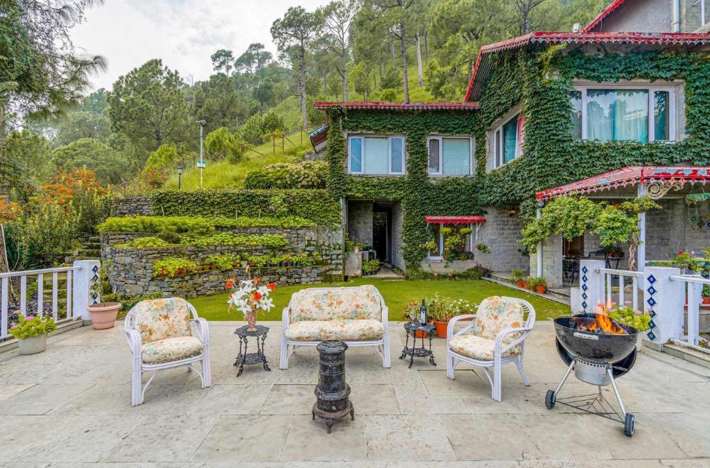Kasauli Villa | StayVista at Destine