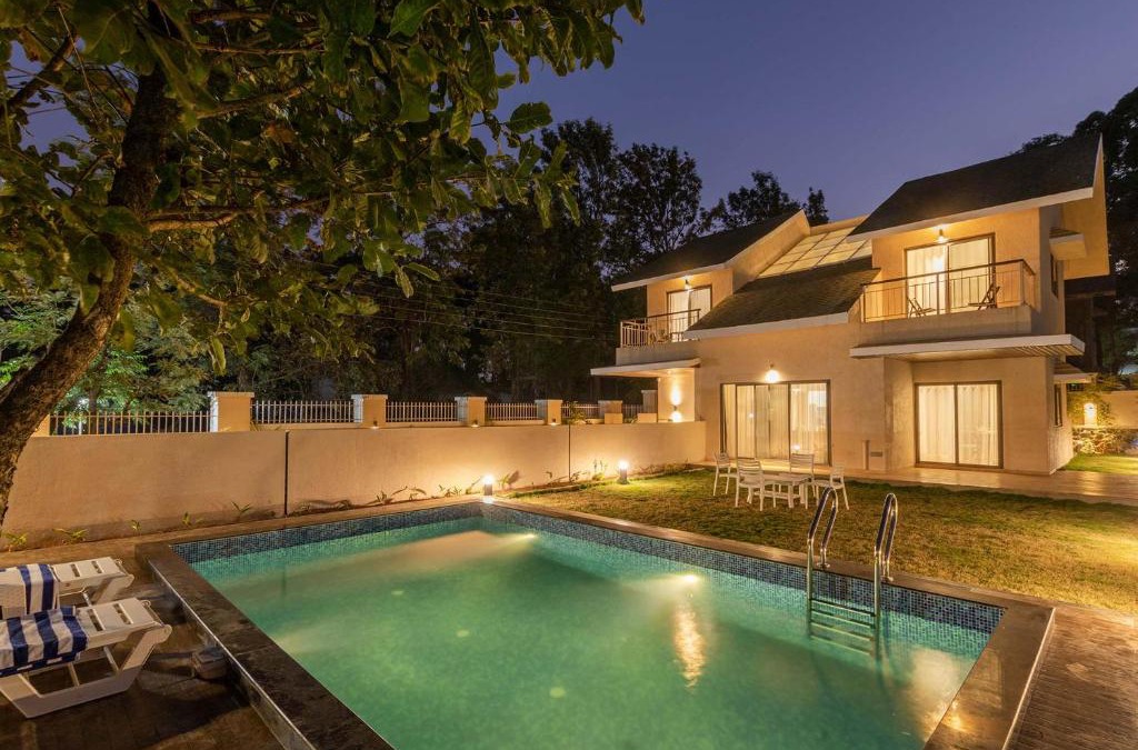Mahabaleshwar Villa | StayVista's Enchanting Haven - Modern Interiors, Sprawling Lawn with Gazebo, Swimming Pool, Indoor Games