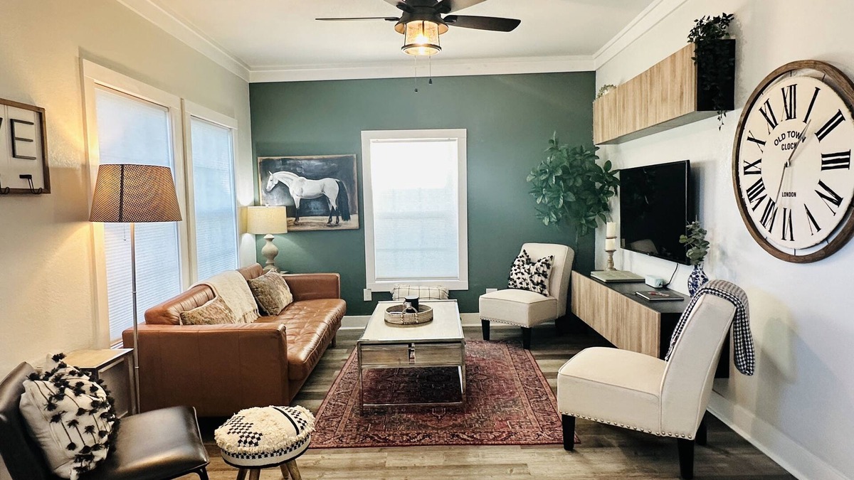 Landon Branch House | Steel Magnolias: Family & Pet Friendly, Great Price, QR Code Video Walkthrough!