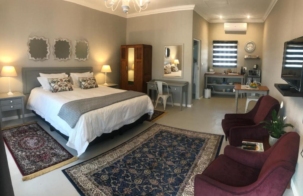 Magaliesberg Apartment | Steenkoppies estate semi self catering unit 1