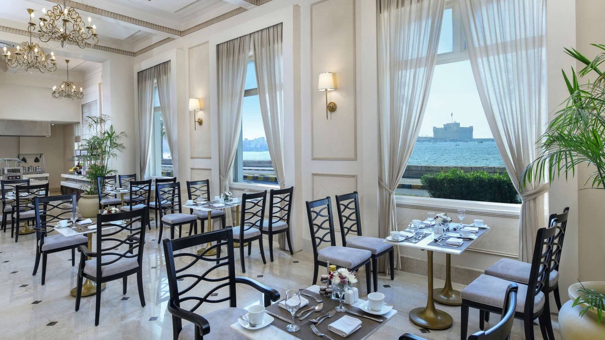 Al Mesallah Sharq Hotel | Steigenberger Cecil Hotel