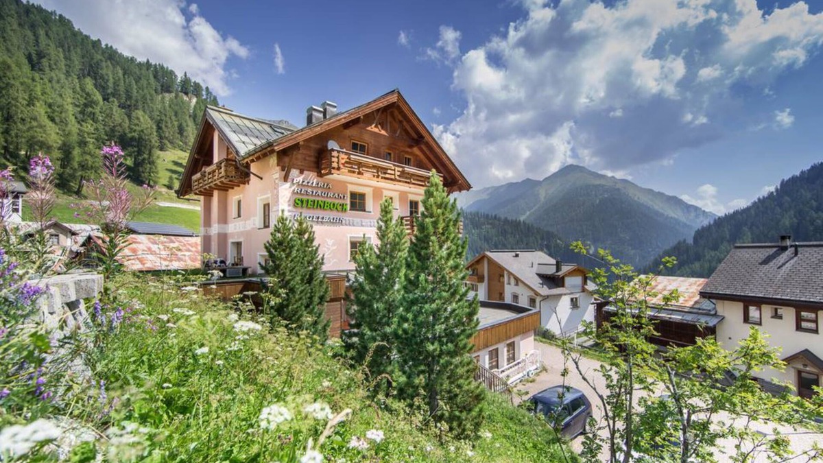 Ravaisch Apartment | Steinbock Apartments