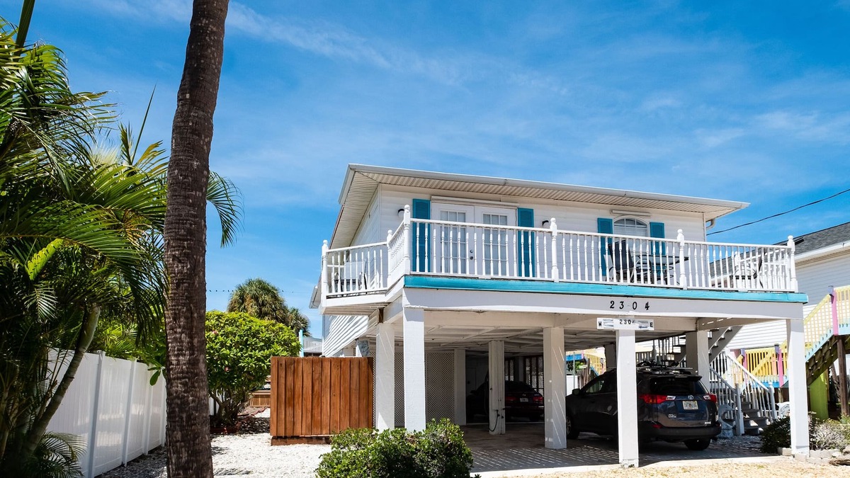 Bradenton Beach Apartment | Stella Marina on Anna Maria Island