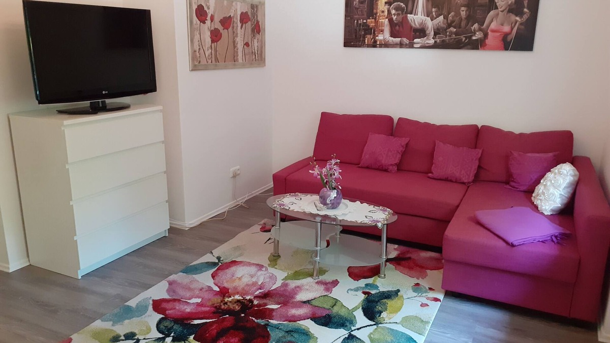Schwabing-Freimann Apartment | Stella vacation apartment