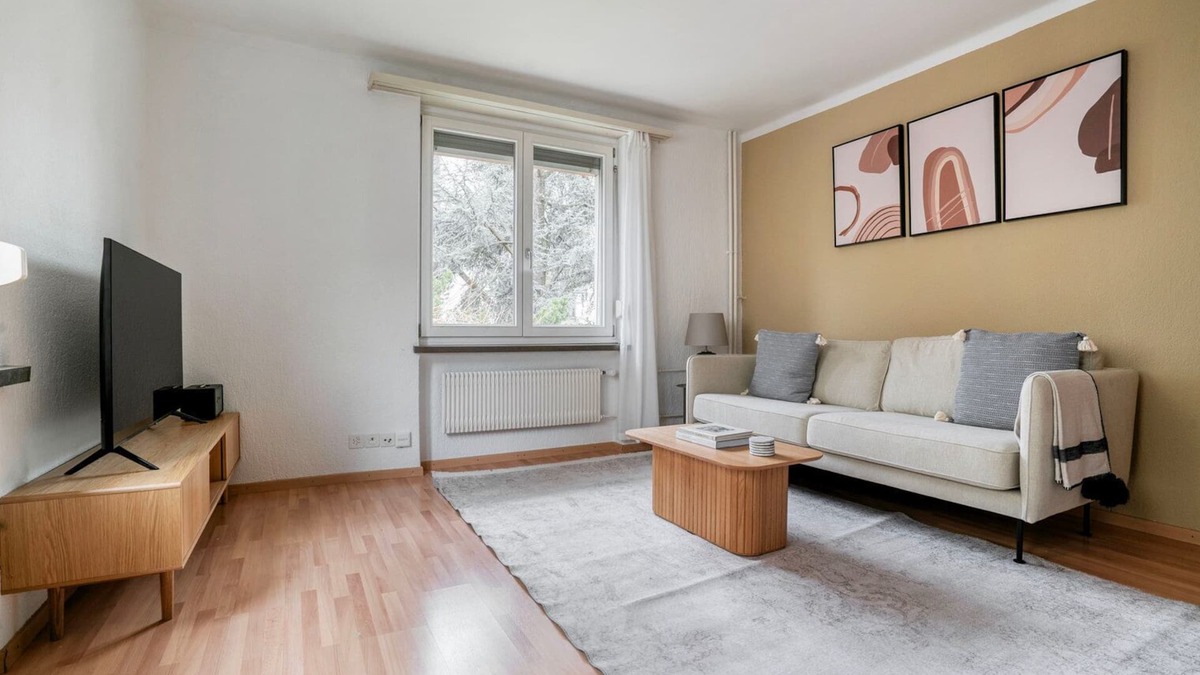 Wipkingen Apartment | Stellar Wipkingen 3BR w/Common Garden, nr River, by Blueground