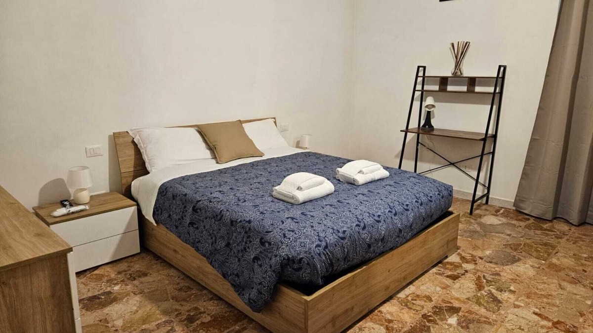 Salario Apartment | Stendardi's House - Four Bedroom Apartment, Sleeps 8