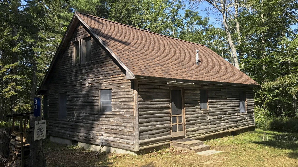 Bremen Cabin | Step back in time to simplicity.