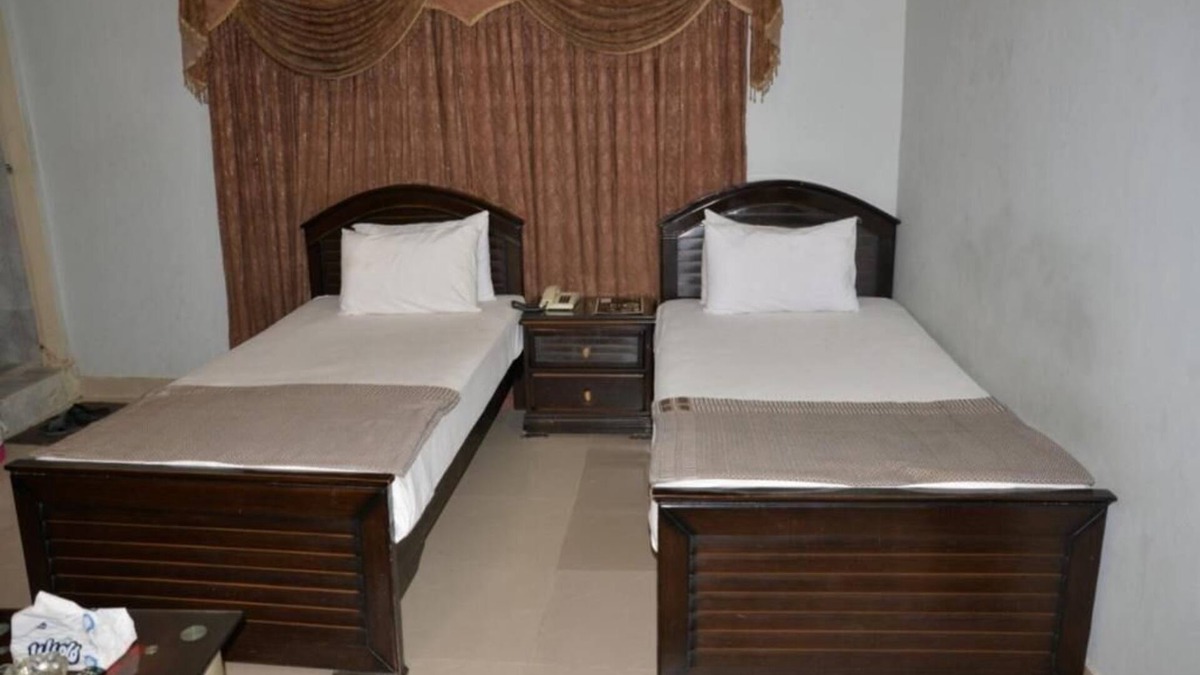 Sukkur House | Step inn Guest House Sukkur