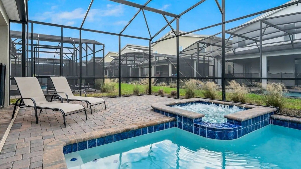 Kissimmee House | Step into enchanting charm: 9B Villa near Disney!
