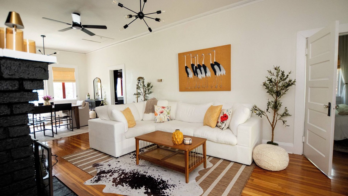 Seminole Heights House | Step into Tampa charm at this sun-drenched 1913 bungalow in Seminole Heights! Walk to top-rated cafes, breweries, and bakeries, then unwind in a beautifully renovated space filled with character, comfort, and local flair. Historic soul, modern style.