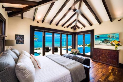 Gun Bay House | Stepping Stone 4 BR East End