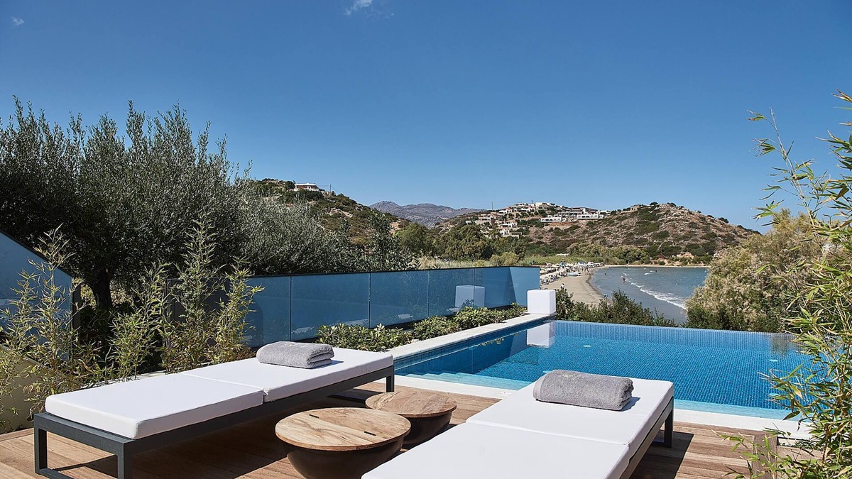 Almyros Villa | Steps Away from Sandy Beach, Daily Breakfast Included