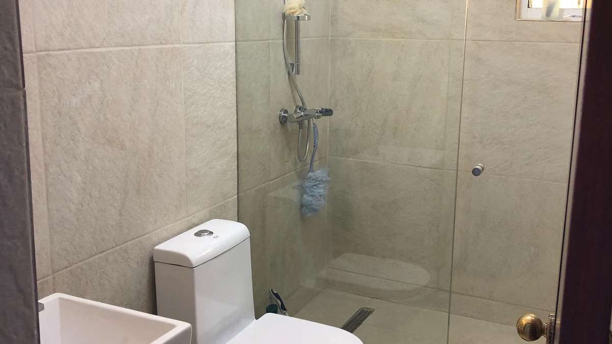 Playa Bibijagua Apartment | Steps away from the beach! Gated, shopping near by, Newly renovated, parking Inc