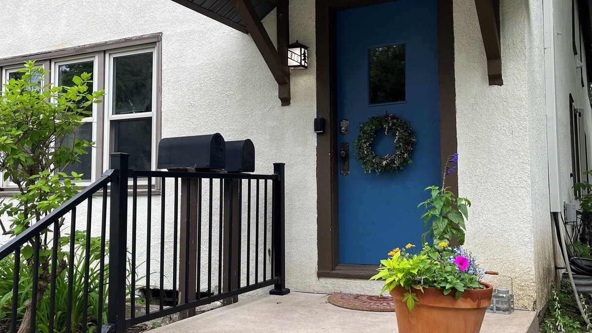 Stillwater House | Steps from beautiful downtown Stillwater! Charming 2-bedroom+ historic home.