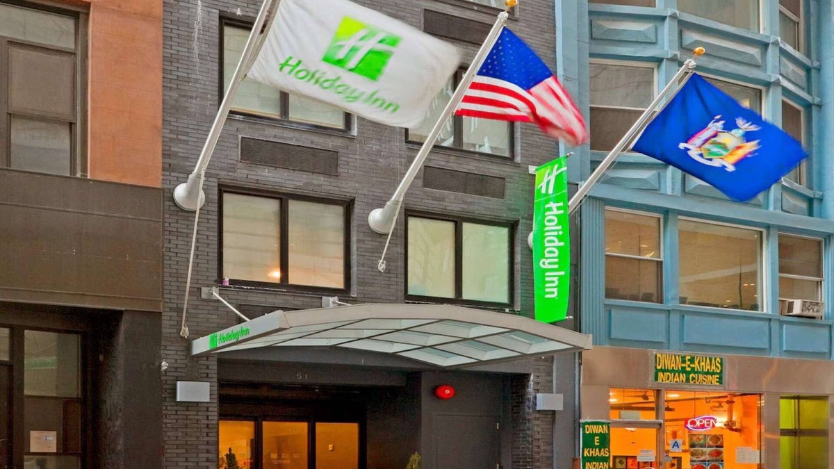 Financial District Hotel | Steps from Wall Street + Fitness Room & Wi-Fi