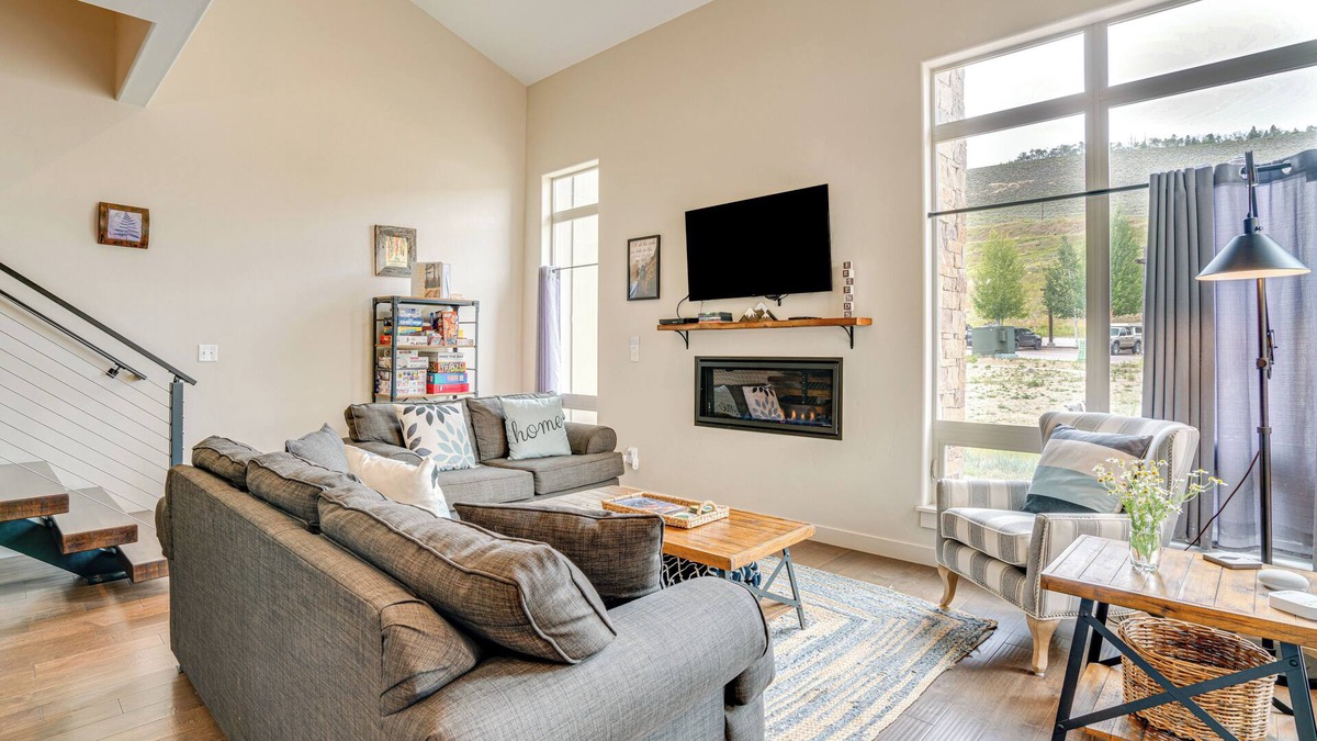 Silvercreek House | Steps to Conquest Ski Lift: Granby Home w/Grill
