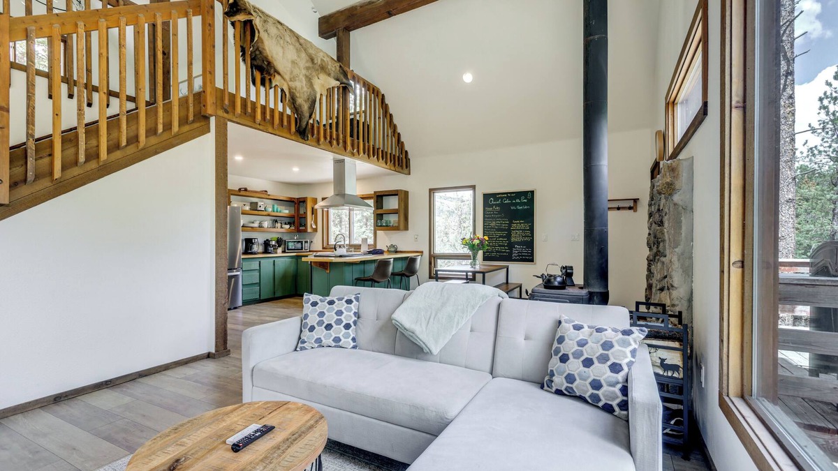 Carbondale Cabin | Steps to Crystal River: Hideaway w/Mountain Views