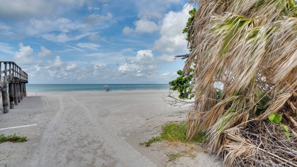 Redington Shores House | Steps to Gulf: Updated Duplex in Redington Shores!