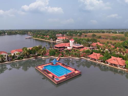 Alappuzha Resort | Sterling Lake Palace Alleppey