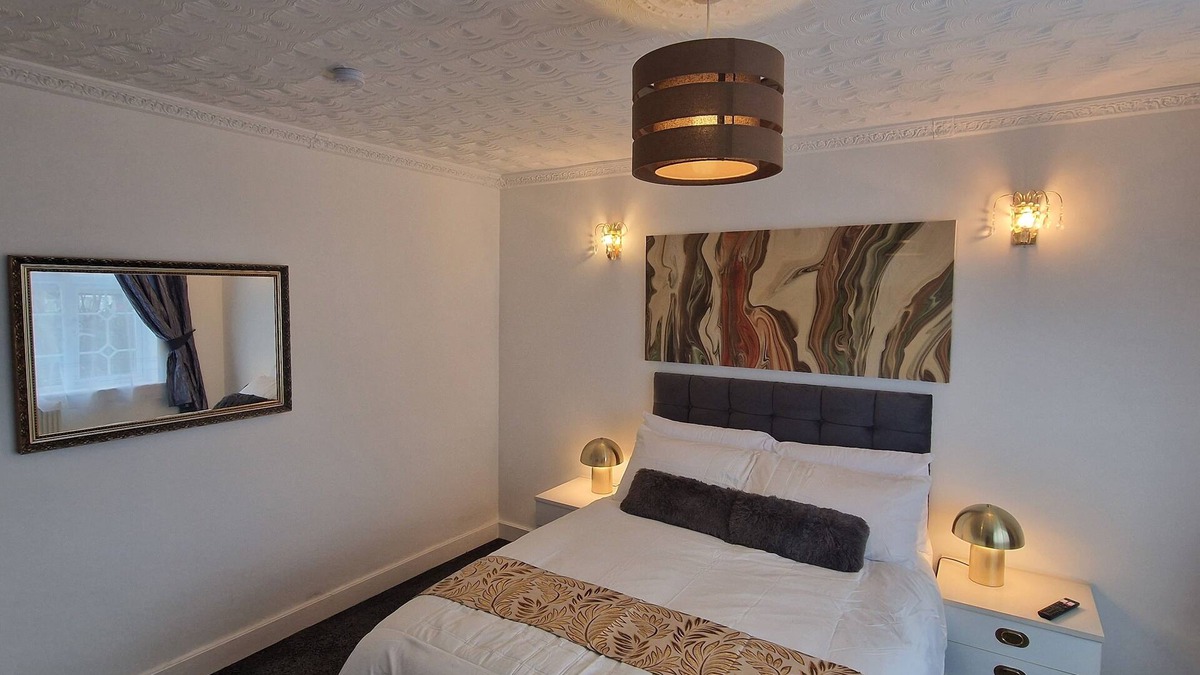 High Wycombe Cabin | Steyn Guest Lodge