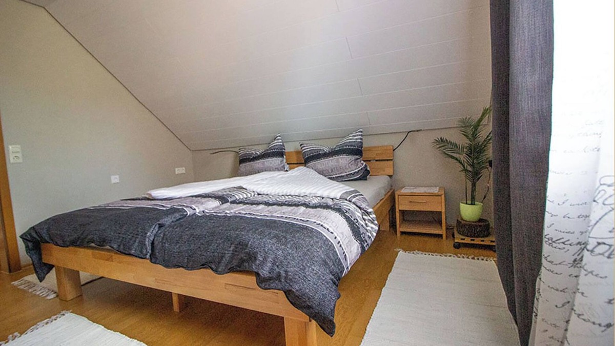 Karsee Apartment | Stilvoll Eingerichtete Ferienwohnung mit Gehobener Ausstattung & Sonnenterrasse