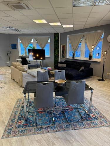 Oberdorla Apartment | Stilvolles & klimatisiertes Loft mit Ausblick in die Ferne