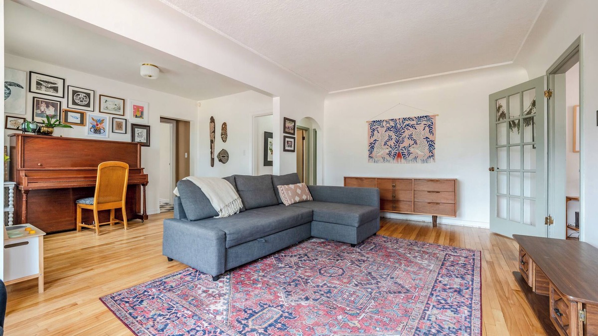 Okanagan-Similkameen House | Stirling Family Home, an eclectic home near downtown Penticton