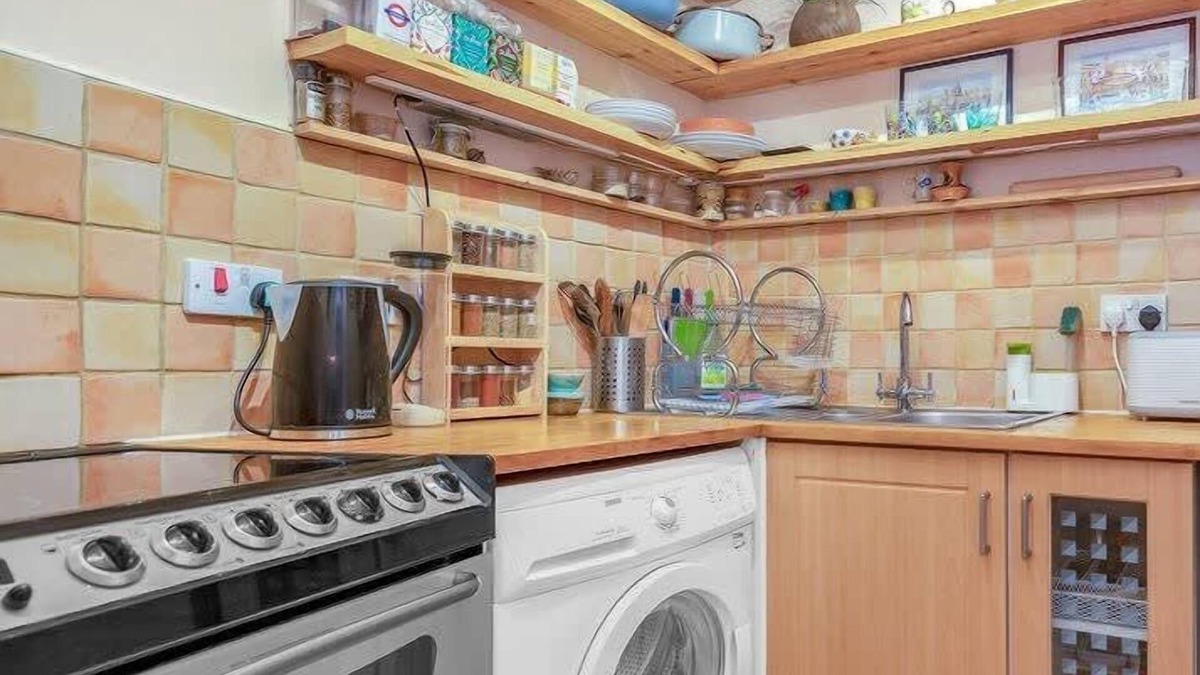 Stockbridge Apartment | Stockbridge - Homey 1 BR-1BA flat w/Garden Access